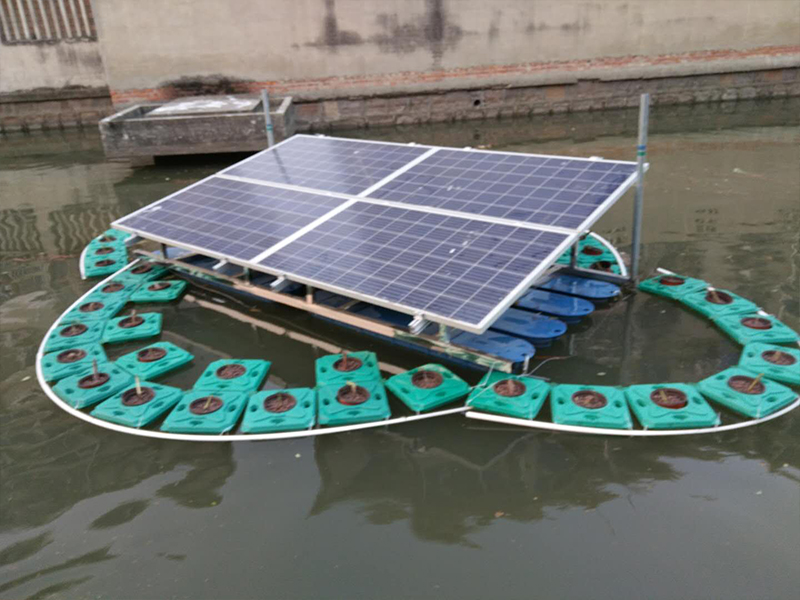 太阳能曝气机带浮岛