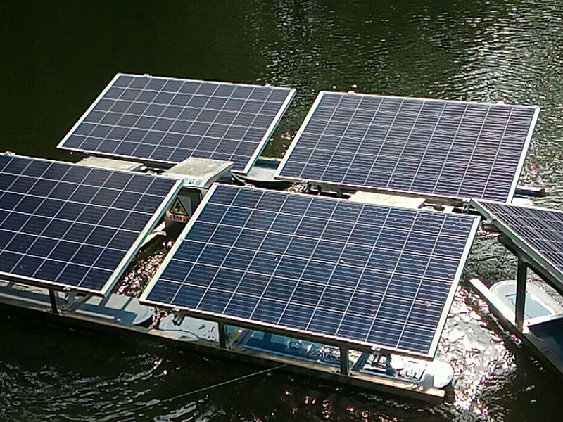 太阳能解层曝气机